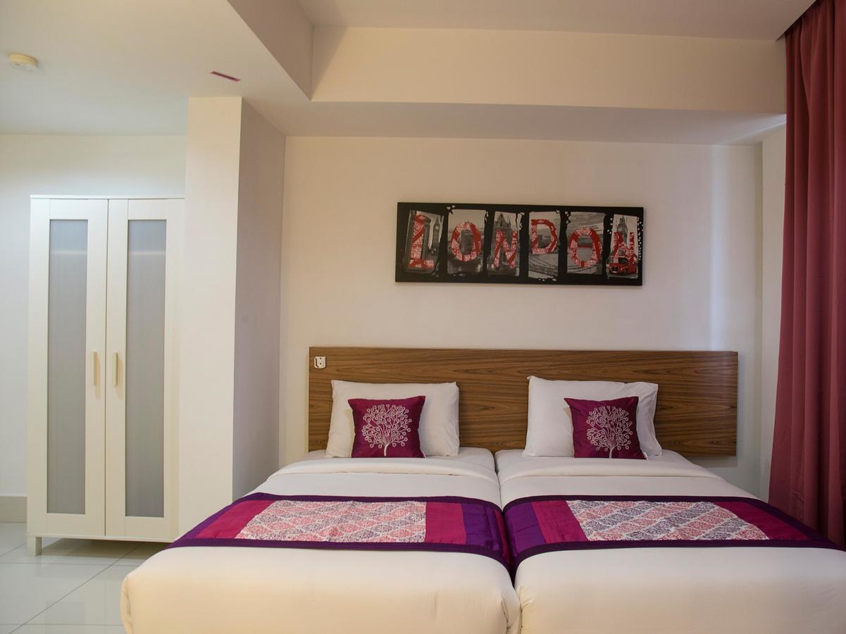 Oyo 180 V Hotel 吉隆坡 外观 照片