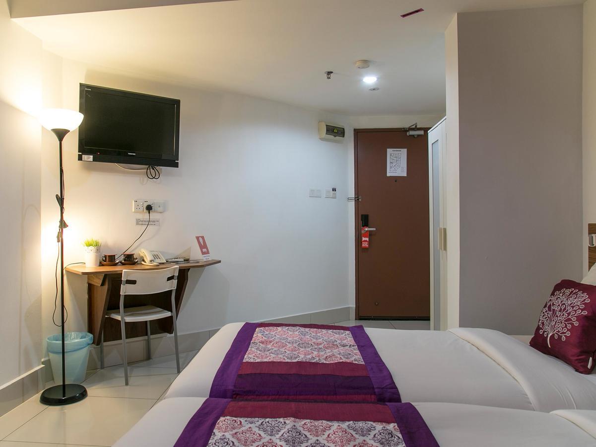 Oyo 180 V Hotel 吉隆坡 外观 照片